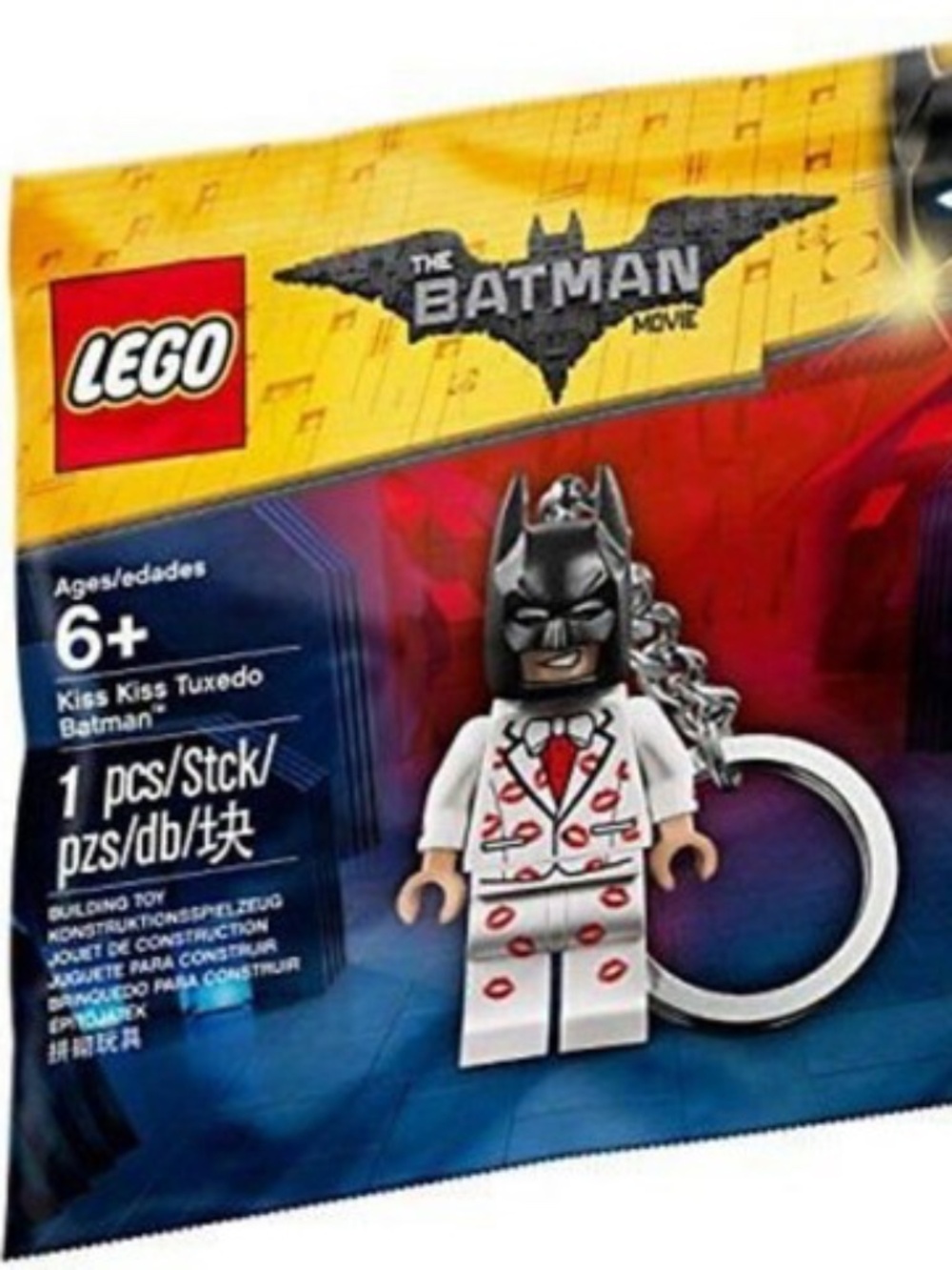 THE LEGO BATMAN MOVIE "Kiss Kiss Tuxedo Batman Key Chain" 5004928  UNOPENED.